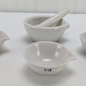Vintage Coors USA Porcelain Mortar Pestel and 3 2Q-T Dishes Apothecary Grinder